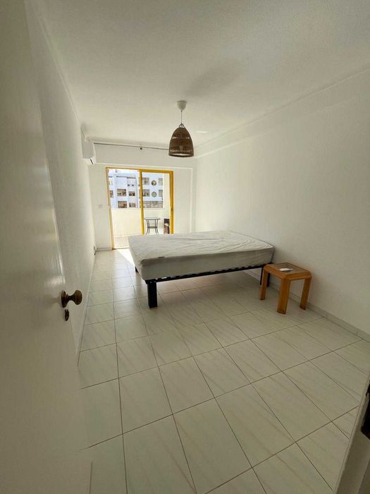 T2 mobilado junto á Praia de Vilamoura | 120 m² | Ar condionado, varandas