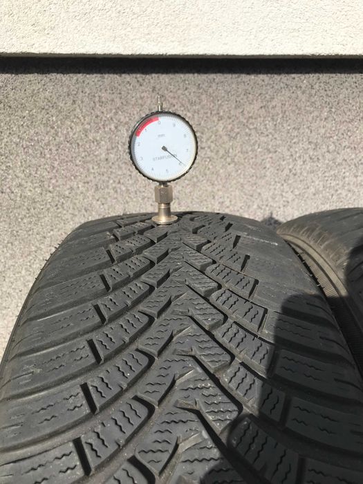 2x 225/55R18 102V Falken EuroWinter HS01 SUV  opony zimowe R