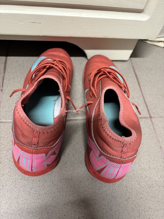 Turfy Nike r. 40.5