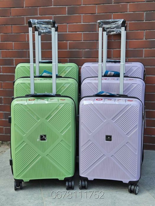 S,M,L комплекти MADISON 53103 Франція валізи чемоданы ручна поклажа