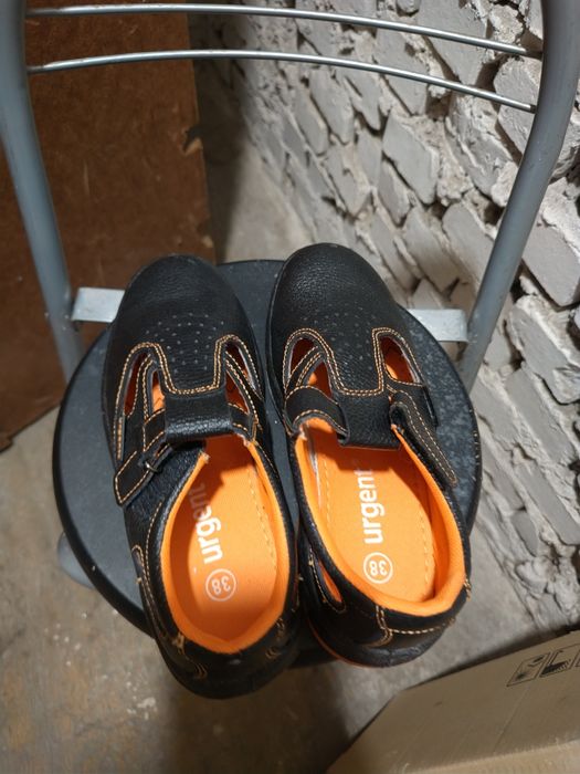 Buty robocze NOWE. R. 38