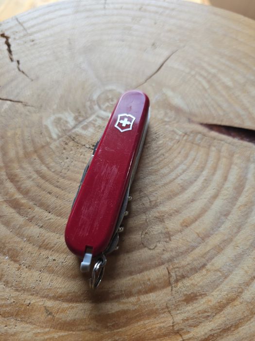 Scyzoryk victorinox 13 funkcji czerwony