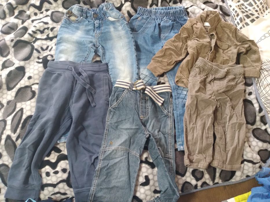 Віддам пакет дитячих речей на хлопчика 2-4 роки