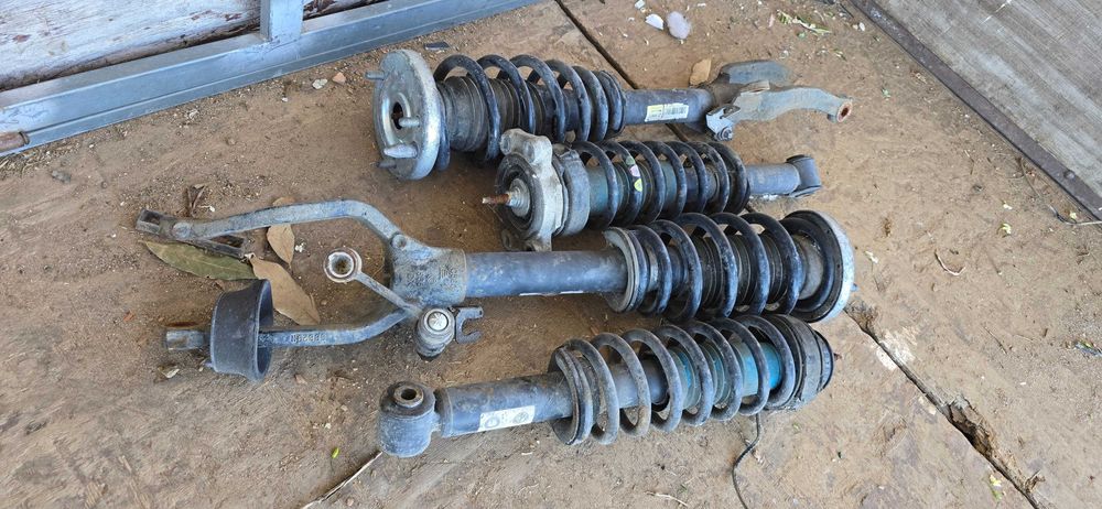 Suspensão completa e original Alfa Romeo 159