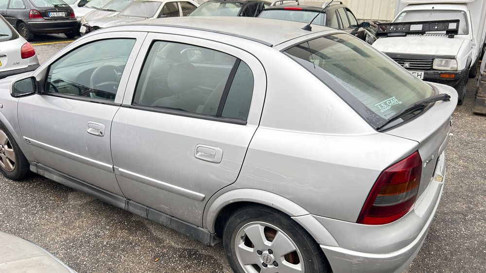 Opel Astra 1.4 Só Para Peças