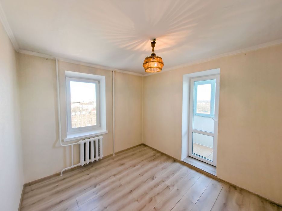 Продаж квартири в цегляному будинку