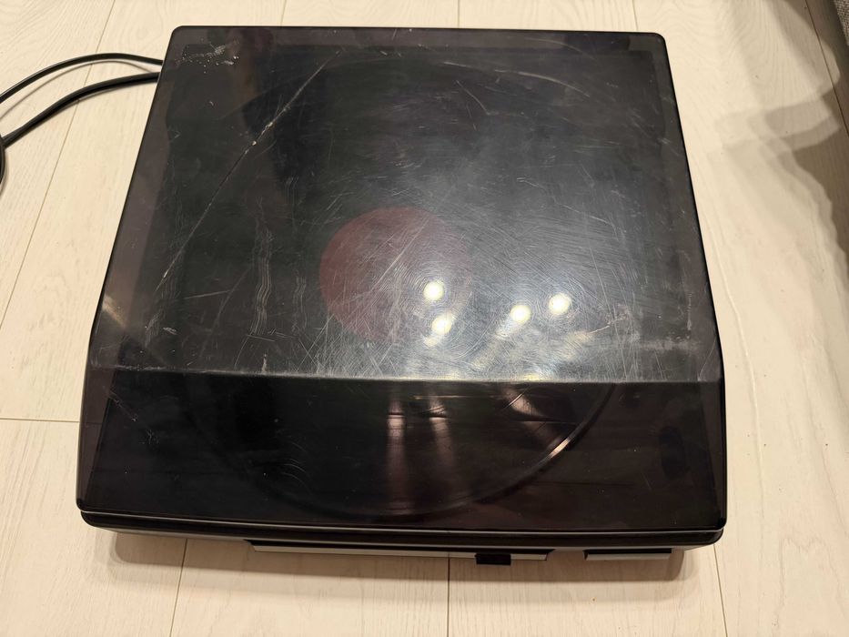 Проигрыватель винила Akai AP M-600