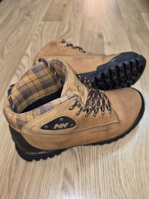 Ботинки зимові  Helly Hansen