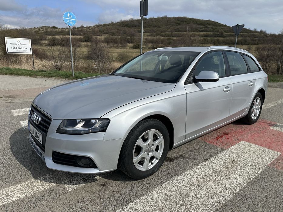 Audi A4 B8 AVANT Kombi 2.0 TDI 143KM Navi podgrzewane fotele z Niemiec
