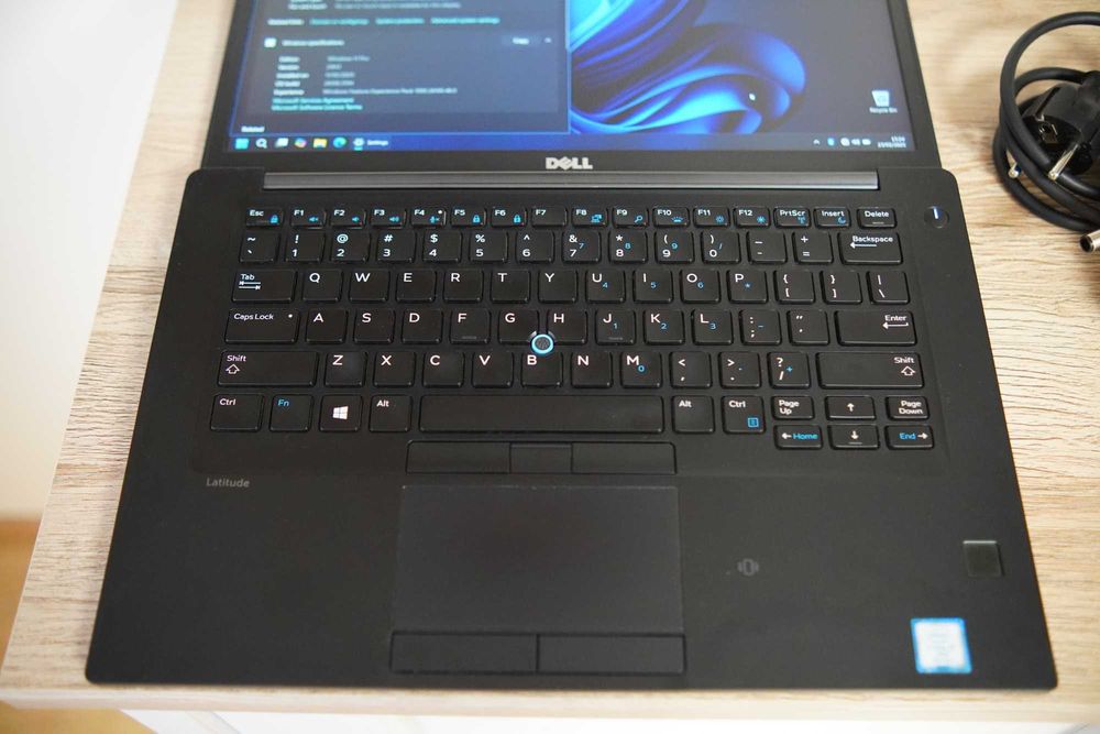 Dell Latitude 7490 max wersja Win11 Pro / i7 / 32GB / 1TB / fpr / LTE