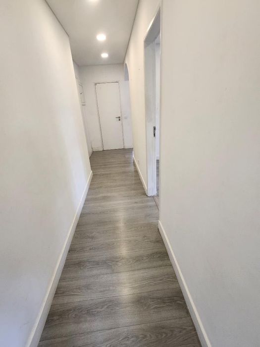 OPORTUNIDADE Vende- SE T2 Portas de Benfica Excelente OPORTUNIDADE