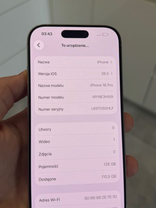 iPhone 16 pro / 90% bateri