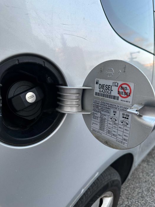 SKODA ROOMSTER 1.6 TDI CLASSIC – 2012 – apenas 78.000 KM
