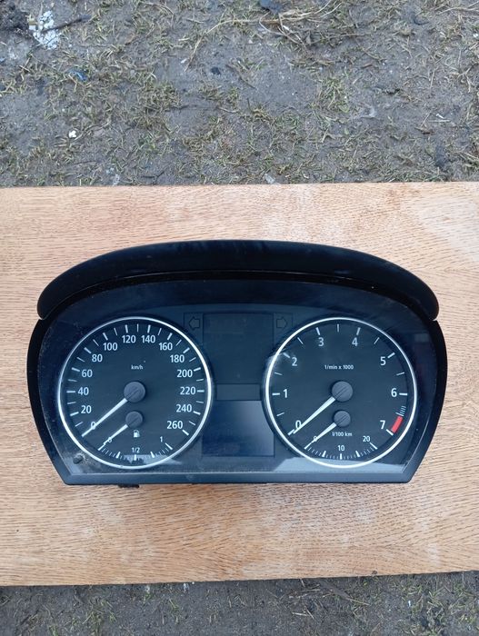 BMW e91 e90 tarcze hamulcowe tył wahacze półoś tył