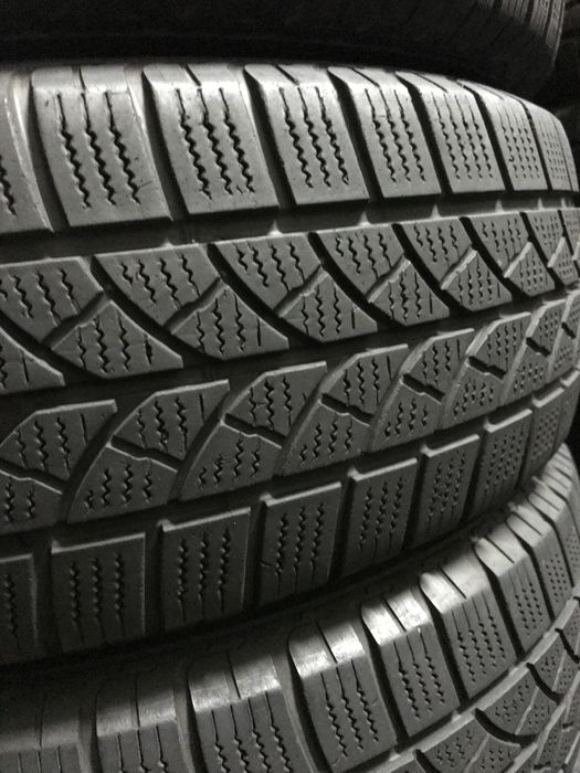 Шины б/у зима 215/65R16C Bridgestone Blizzak LM-18С (Склад)