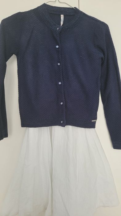 Sukienka okaidi biała rozm. 140 + sweterek cocodrillo