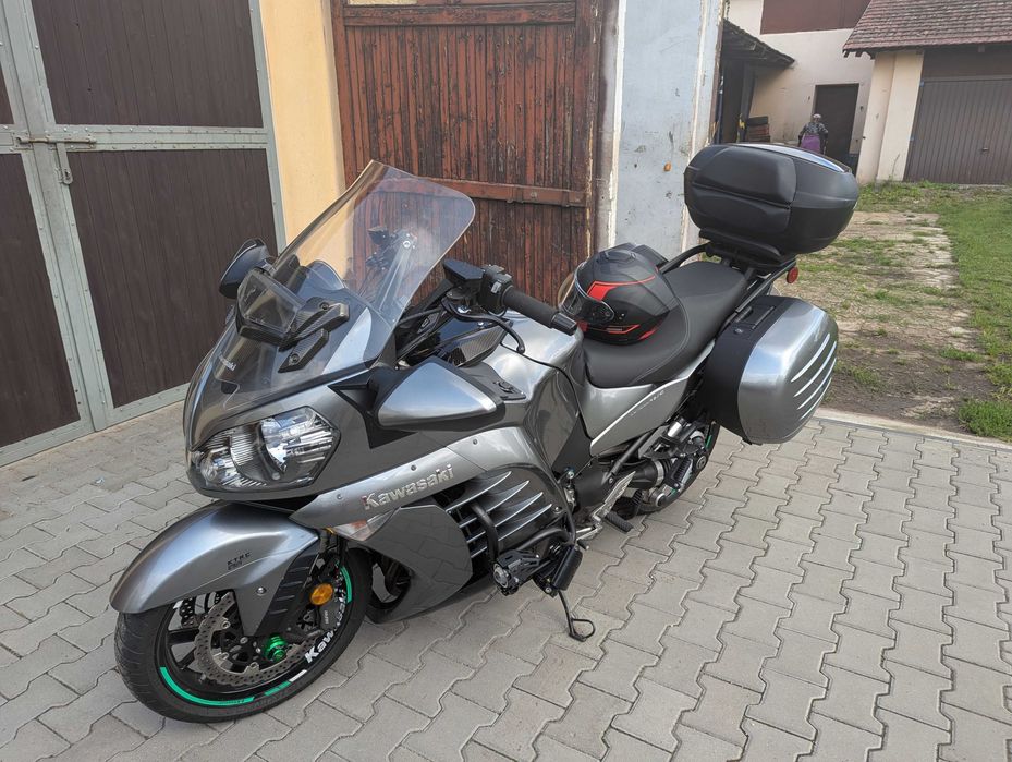 Kawasaki GTR 1400