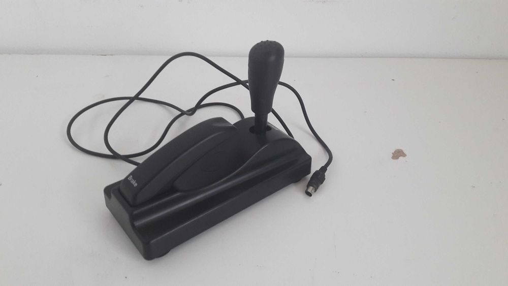 Volante Lifetech para USB PC e PS2