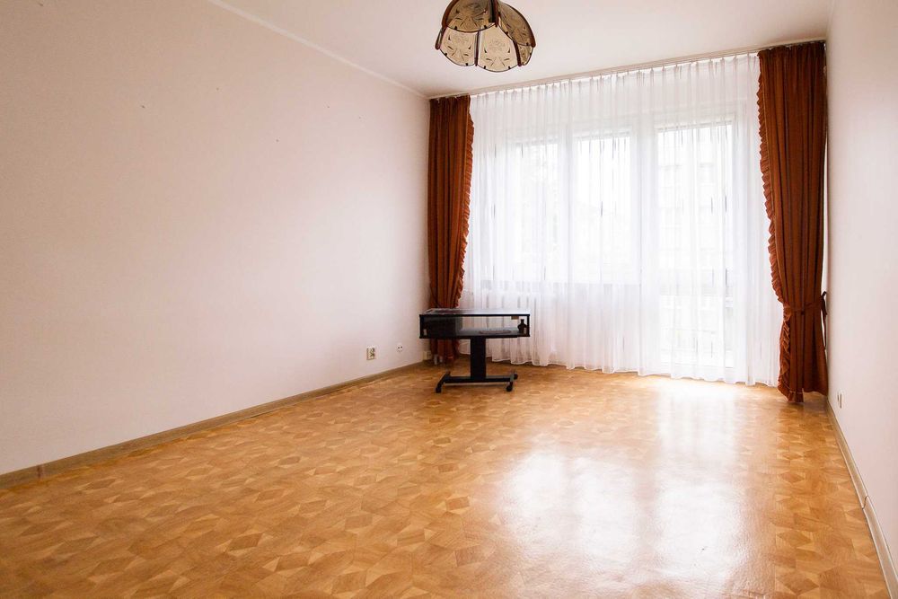 Sprzedam mieszkanie Piła- Zamość, 3 pokoje, I piętro
