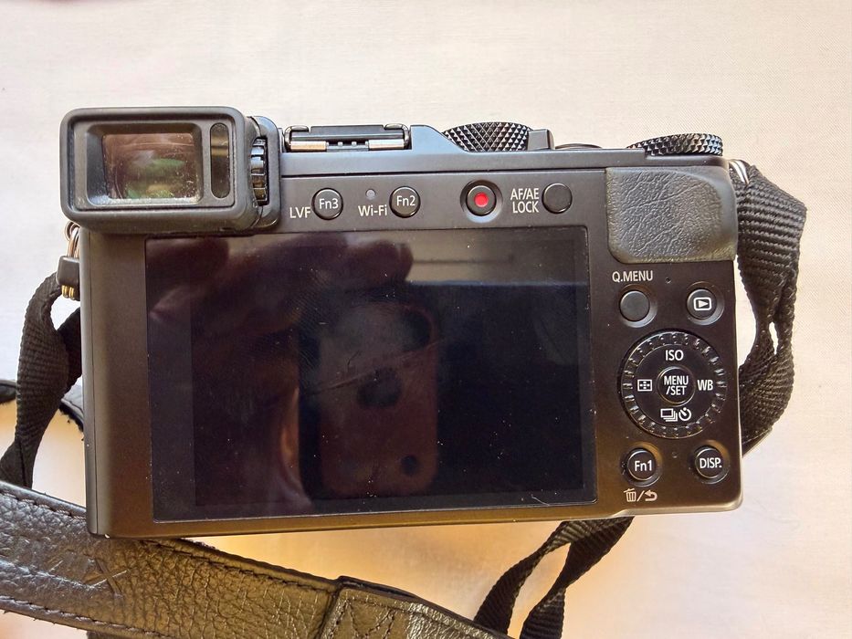 Panasonic Lumix DMC-LX100 com objetiva Leica e vídeo 4K