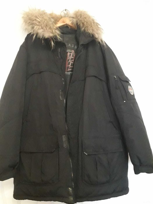 Продам НОВУЮ куртку мужскую ТОРГ