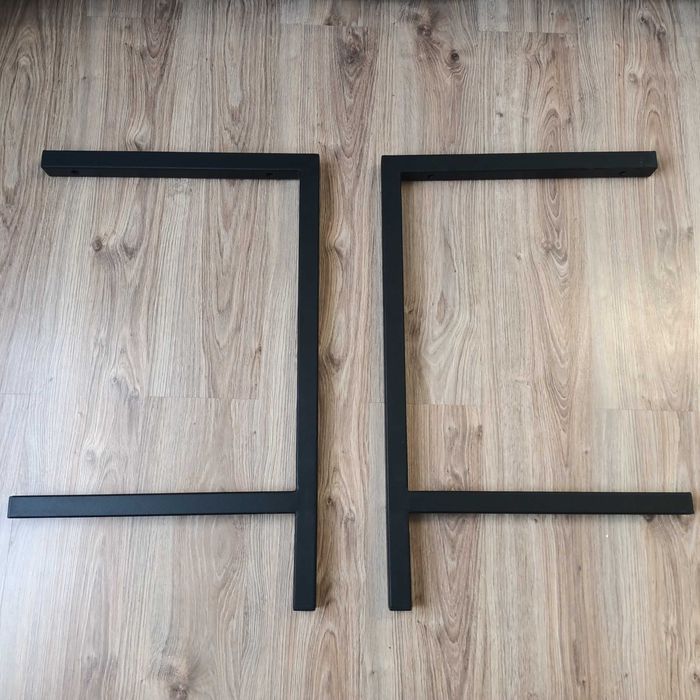 Solidna podpora garażowa typu F na 2 półki