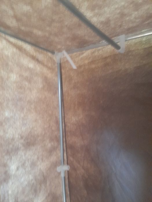 Трёхстворчатый разборный переносной матерчатый шкаф на металлокаркасе