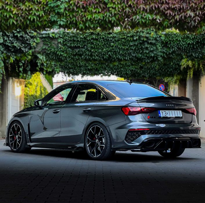 Wynajem Audi RS3, wypożyczenie Audi RS3, wypożyczalnia samochodów, wynajem samochodu sportowego