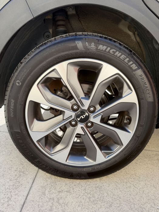 Kia Stonic 2022 - revisões todas na Kia tendo mais 2 anos e meio de garantia da marca