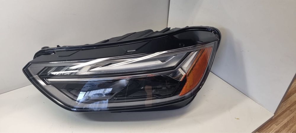 Lampy przedni komplet Q5 ameryka  full led