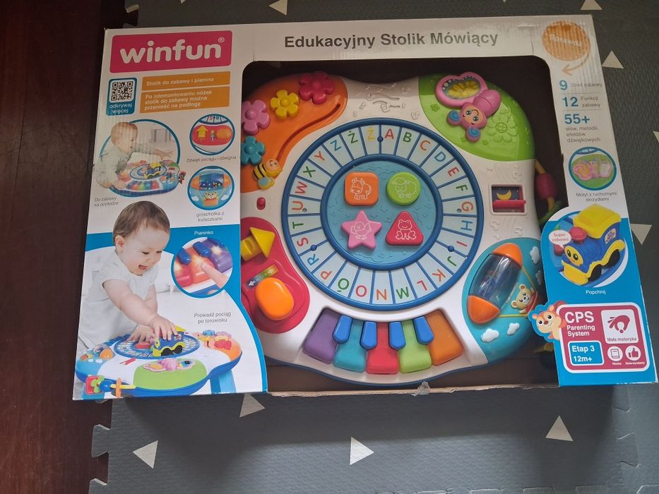Stolik edukacyjny mówiący