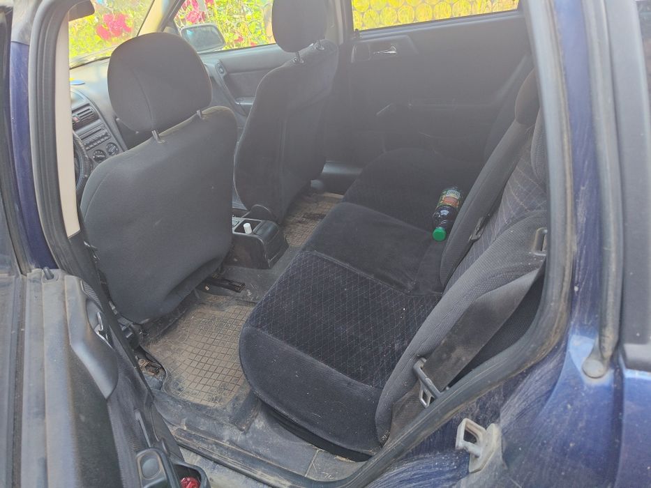 Опель Астра 1.6 автомобіль