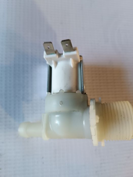 Dopływ wody do zmywarki Klarstein