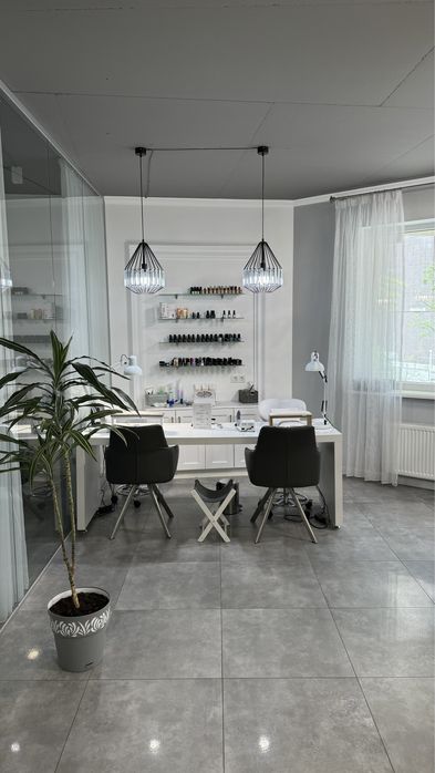 Аренда в салоне красоты в Аркадии.