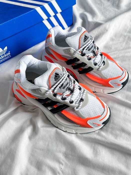 Кросівки Pharrell x Adidas Adistar Jellyfish / JP9261 / кроси Адістар