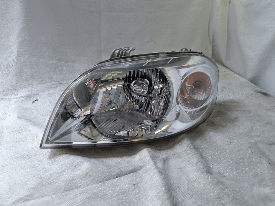 Lampa lewa Chevrolet Aveo II 2 Europa reflektor przedni lewy