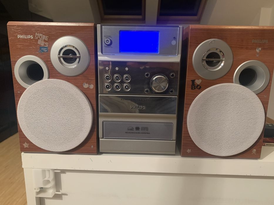 Mikrowieża Philips MCM 390