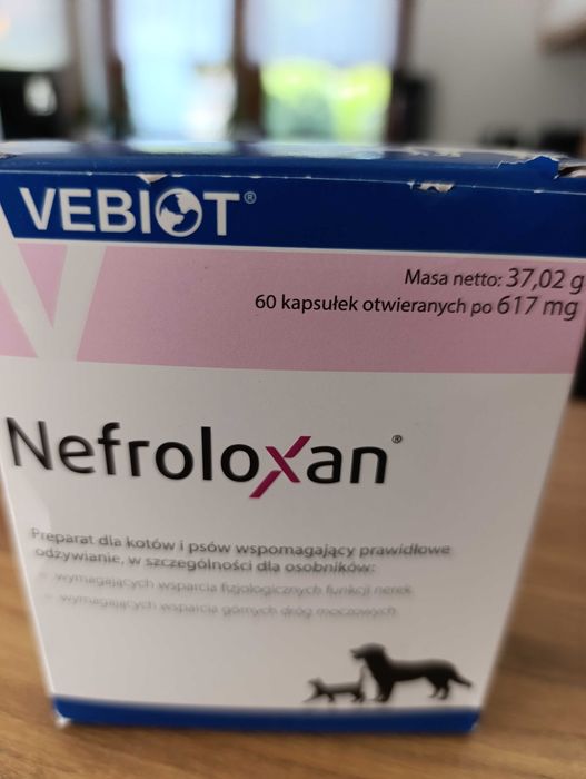 Vebiot Nefroloxan 60 tabletek + 4 gratis pies kot Renal