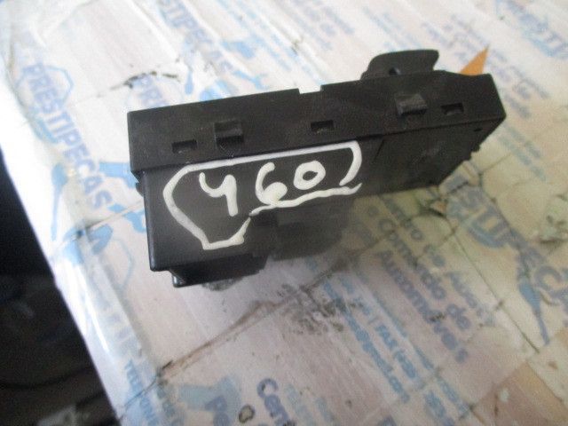 Comando / botão / interruptor vidros frente direito OPEL Astra J