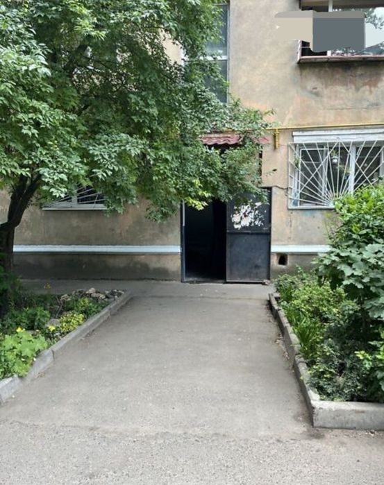 Продам 1ком в коммунальной квартире, Юго-западный массив/Миратонн