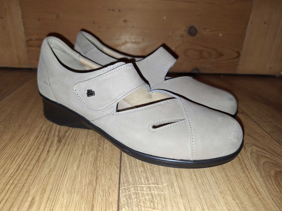 Półbuty czółenka pantofle roz 38