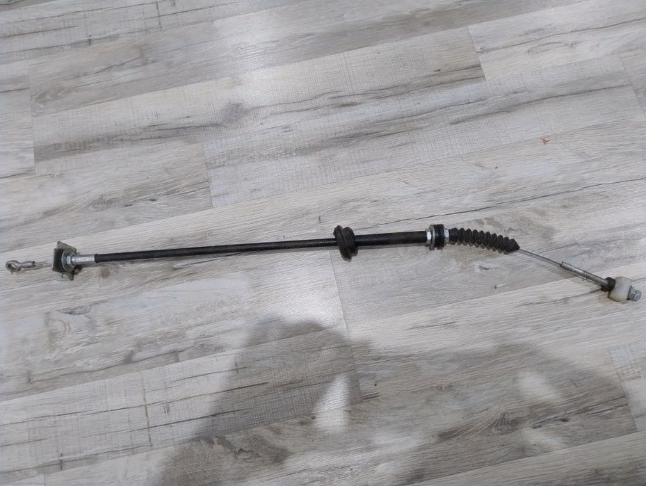 Трос щеплення ваз 2110