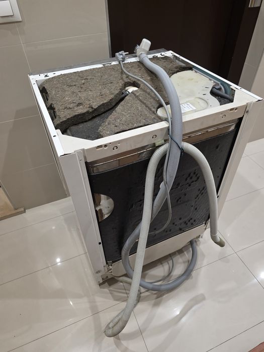 Máquina Loiça AEG  FAVORIT 88010 IM