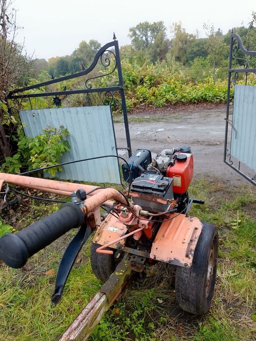 Мотоблок Зубр 9 к.с Дизель