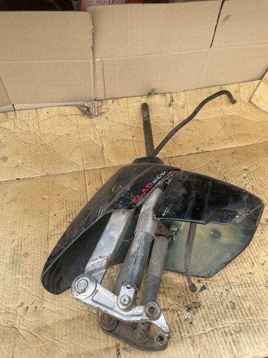 Продам вилку перья на honda lead 20 япония оригинал под диск тормоз