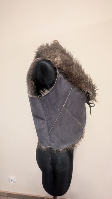 Kamizelka damska że skóry naturalnej rozmiar 38