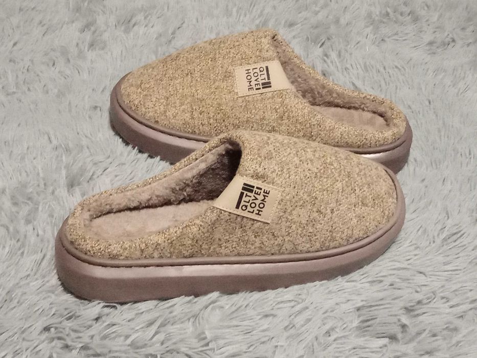 Капці чоловічі теплі.