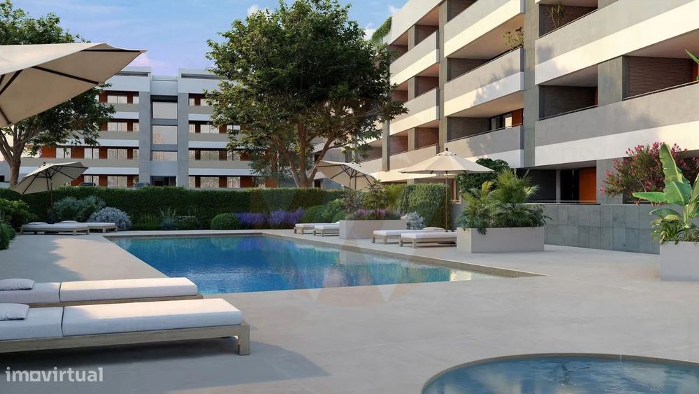 T1+1 de Luxo a 500m da Praia – Conforto e Tecnologia em Lagos