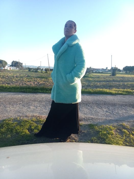 Casaco Guess cor turquesa