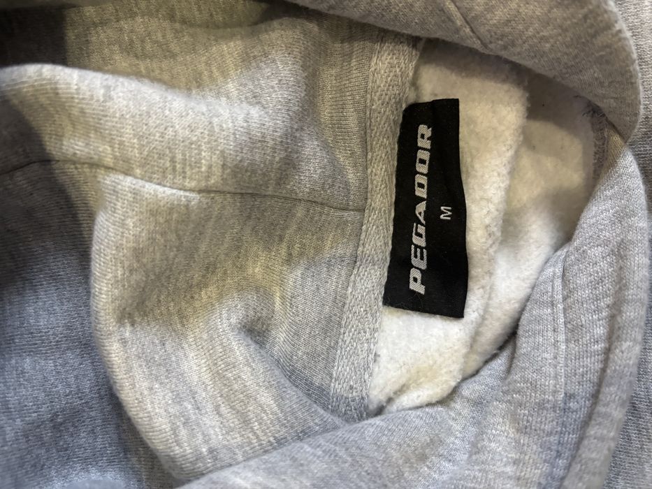 Szara bluza z kapturem Pegador, super stan, M, meska, boxy kroj